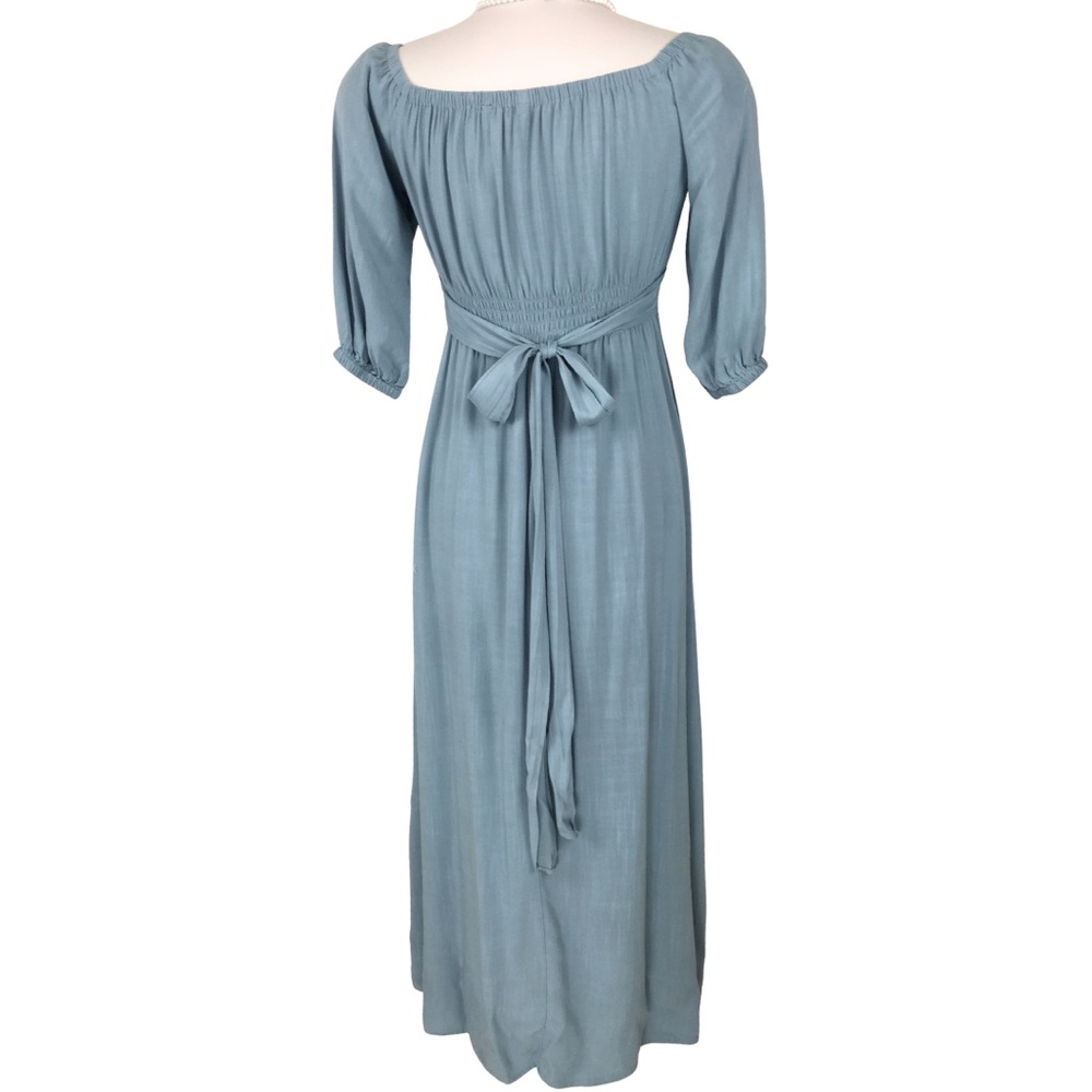 Forever 21 Chambray Blue Off Shoulder 3/4 Sleeve Smocked Waist Maxi Dress Small - Picture 8 of 13